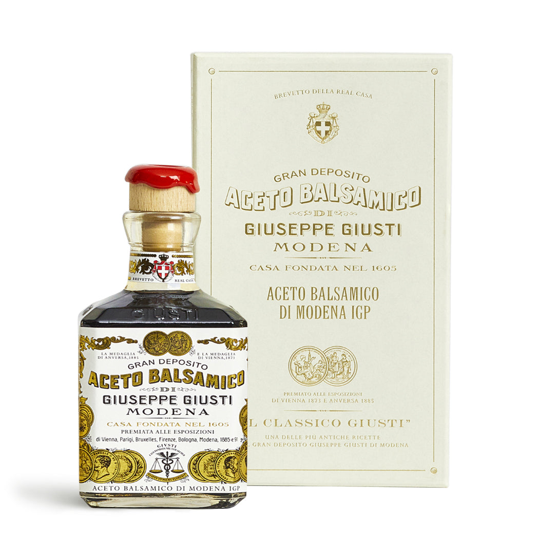 giuseppe-giusti-2-gold-medals-balsamicoessig-cubica-250-ml image 1
