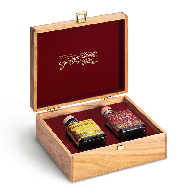 giuseppe-giusti-duo-holzkiste-oliven-l-3-gold-medals-balsamico image 1