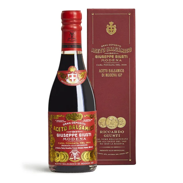 giuseppe-giusti-historical-collection-3-gold-medals-balsamico-250-ml image 1