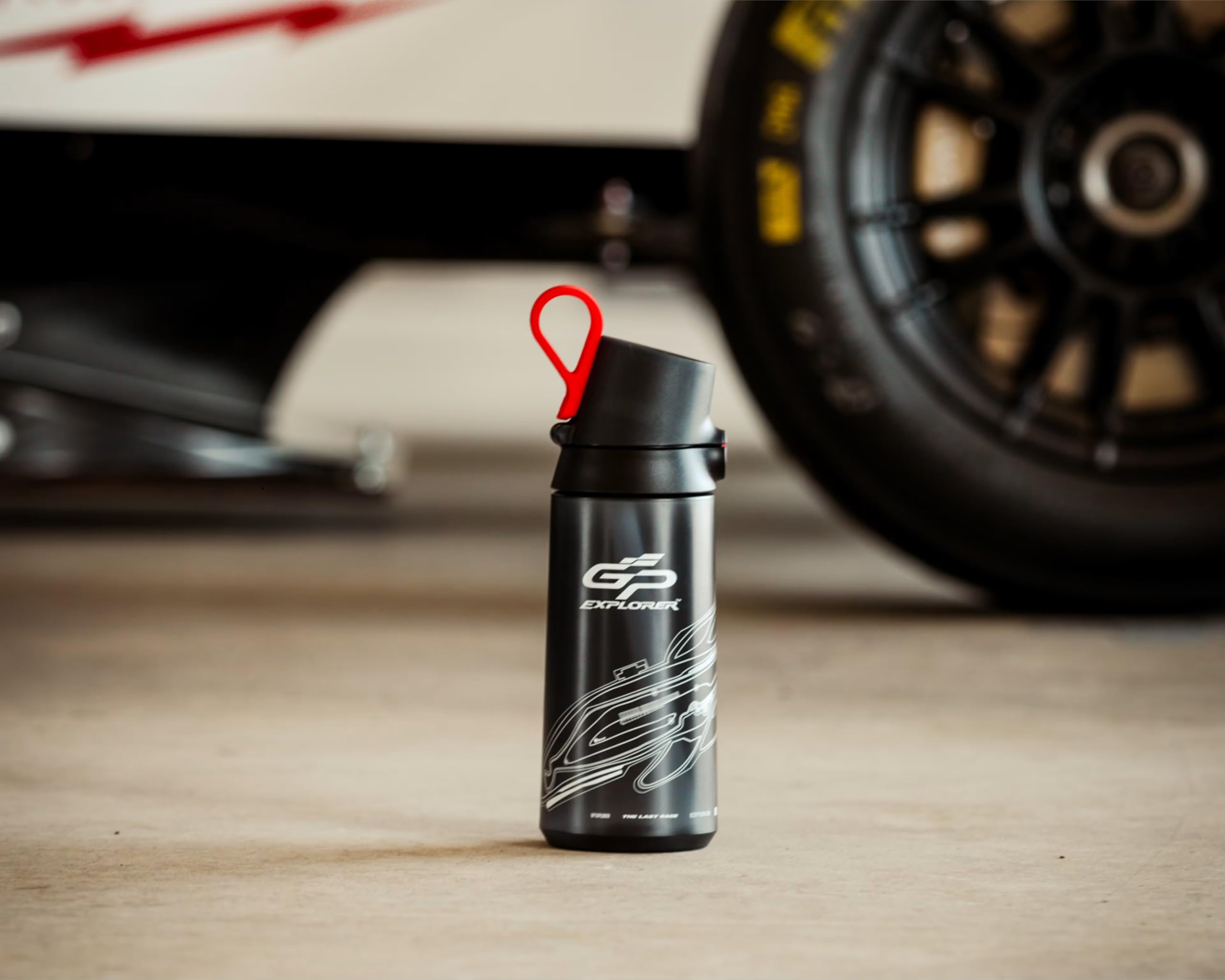air-up-click-racing-black-trinkflasche-600-ml-auslaufsicher image 1